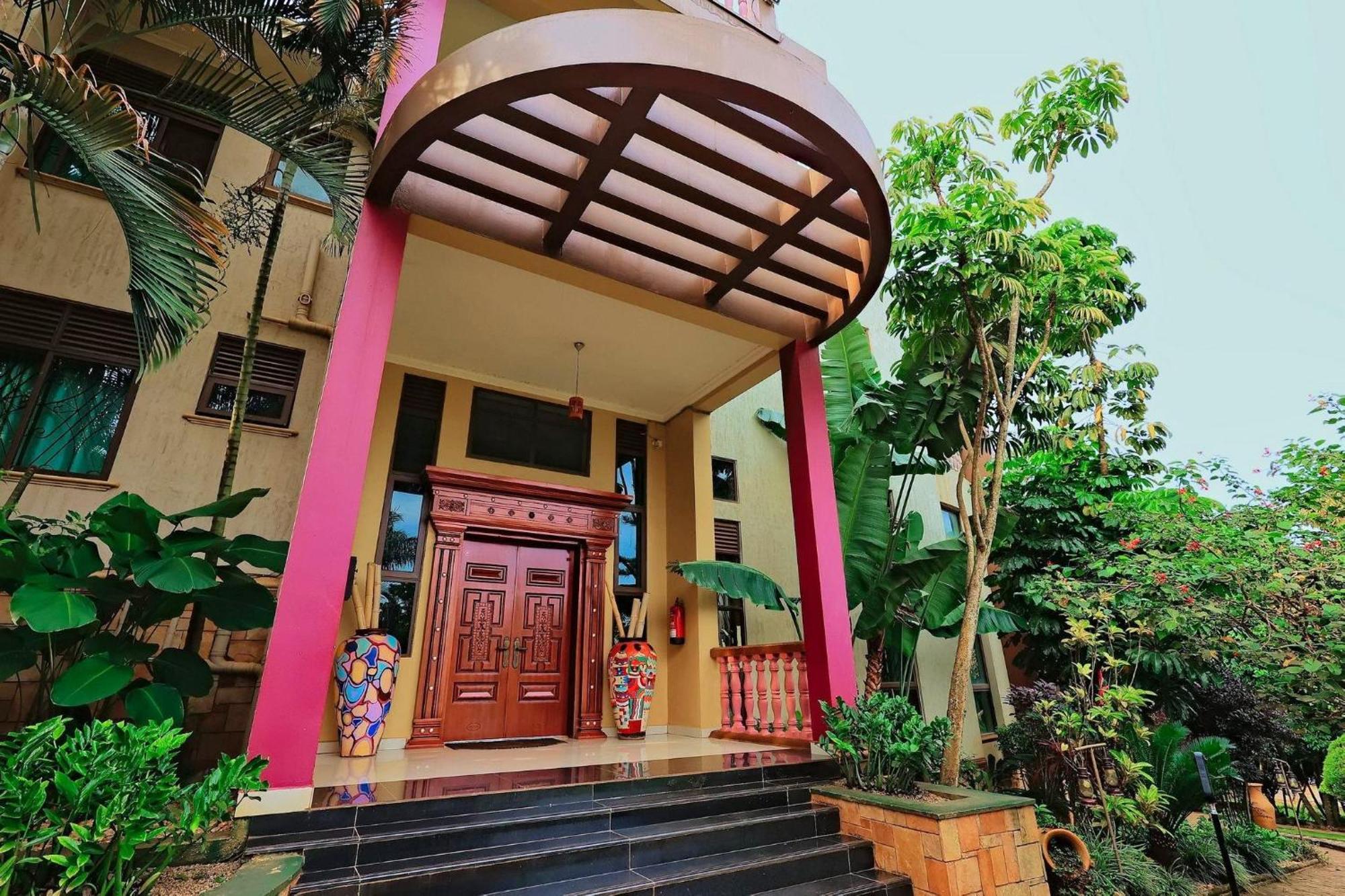 Shine Country Resort Hotel Naziba Buitenkant foto